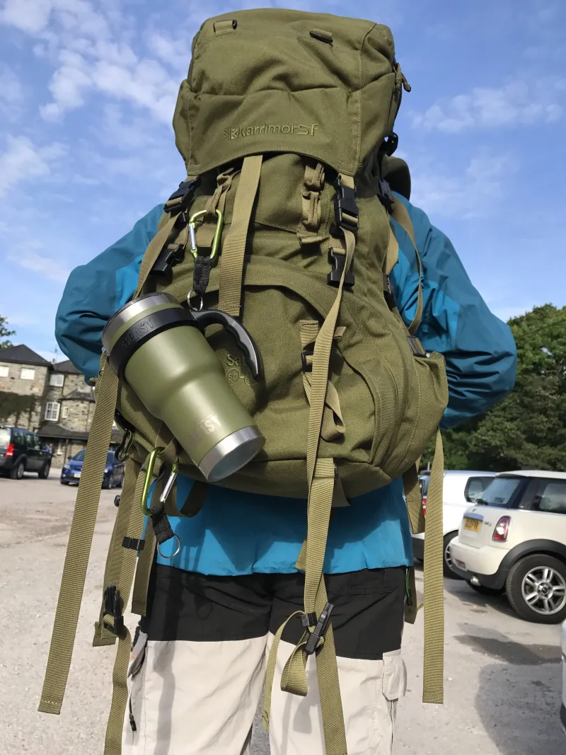 BEAST タンブラー用ハンドル - 20 oz、30 oz、40 oz
